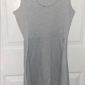 Grey h&m “be your own kind of beautiful” dress💕😻